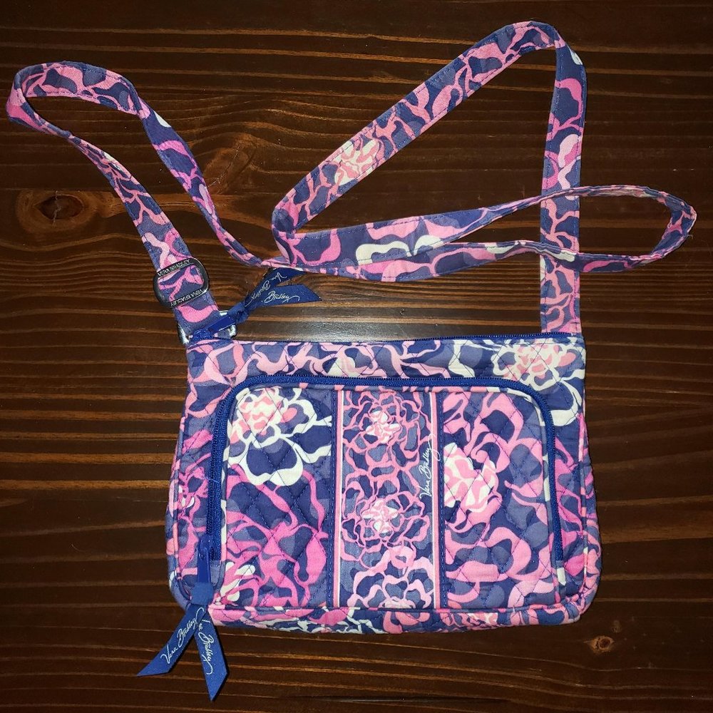 Vera Bradley cross body purse